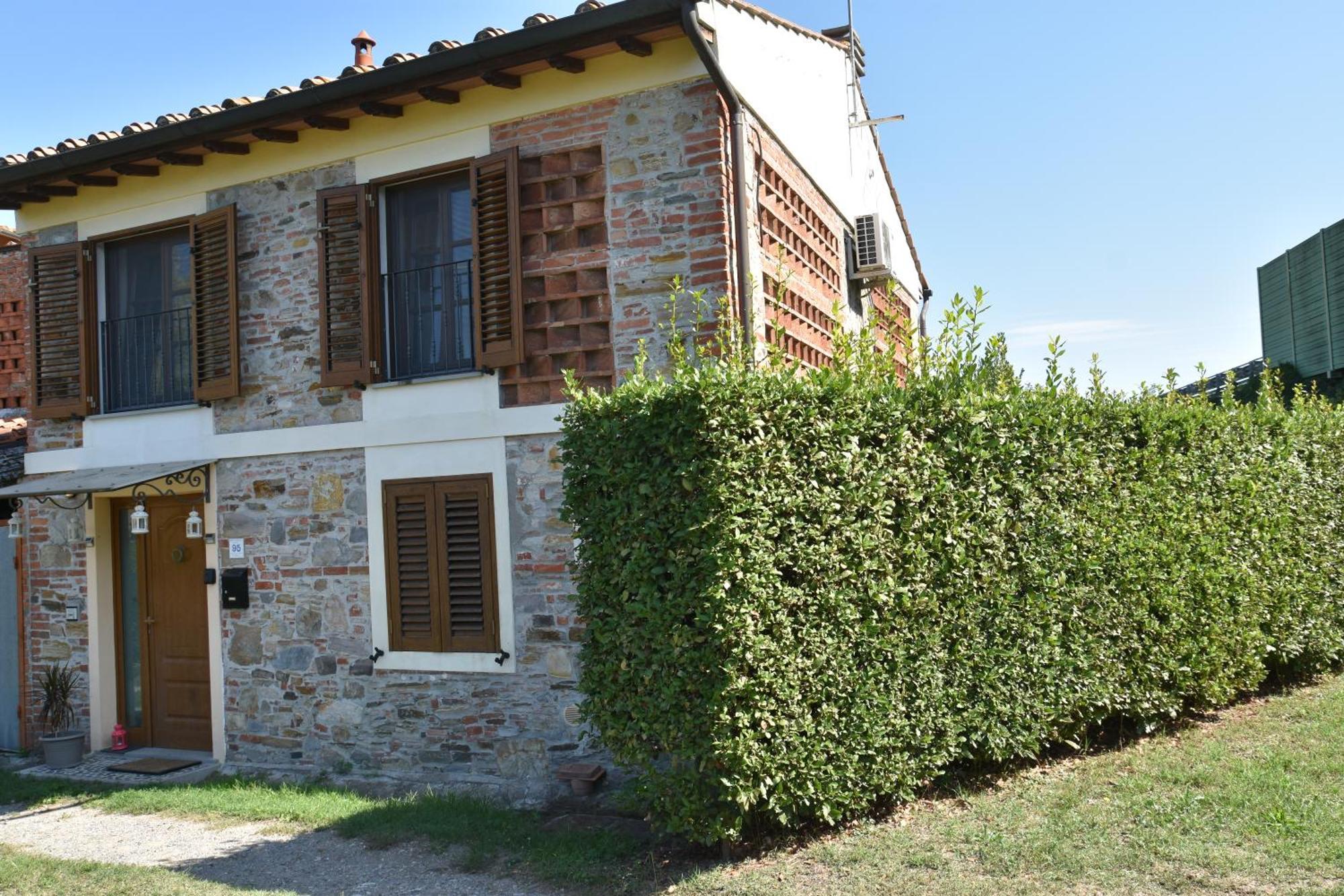Appartamento Vacanze Sofia House Capannori Ngoại thất bức ảnh